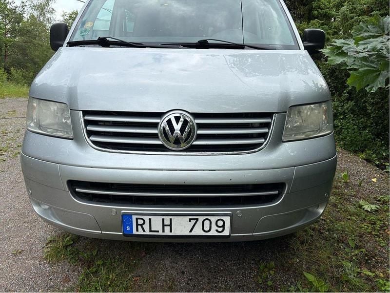 Silver Begagnad 2007 VW Multivan Beach Minibuss | 70 000 kr (Bra pris) - Bild 1/4