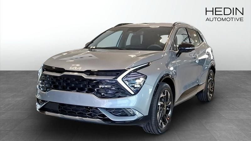 Grå (silver) Ny 2025 Kia Sportage GT-Line SUV | 467 925 kr (Superpris) - Bild 1/4