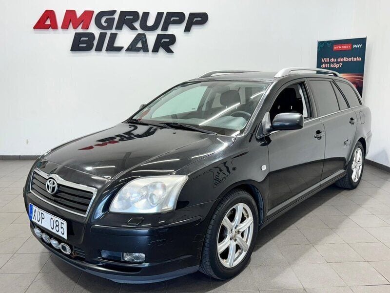 Svart Begagnad 2006 Toyota Avensis Kombi | 34 900 kr (Marknadspris) - Bild 1/4