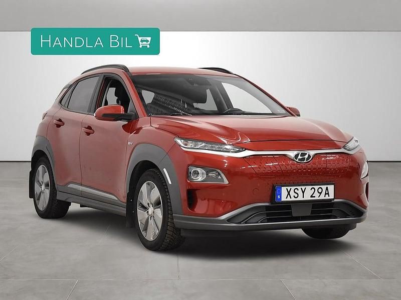 Begagnad Hyundai Kona Premium 160 kW (218 HK) 2019 Röd SUV