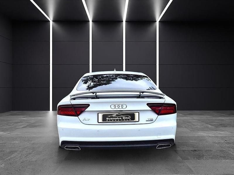 Begagnad Audi A7 S-Line 218 HK (160 kW) 2016 Vit Halvkombi