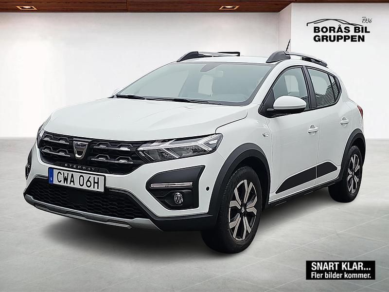Vit Begagnad 2023 Dacia Sandero Comfort SUV | 149 000 kr (Bra pris) - Bild 1/1