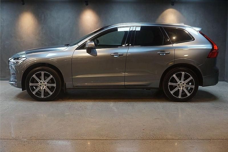 Begagnad Volvo XC60 Momentum 190 HK (139 kW) 2019 Grå SUV