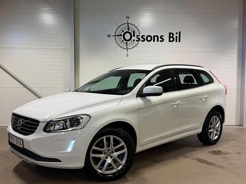 Vit Begagnad 2016 Volvo XC60 Standard SUV | 169 900 kr (Lite dyr) - Bild 1/4