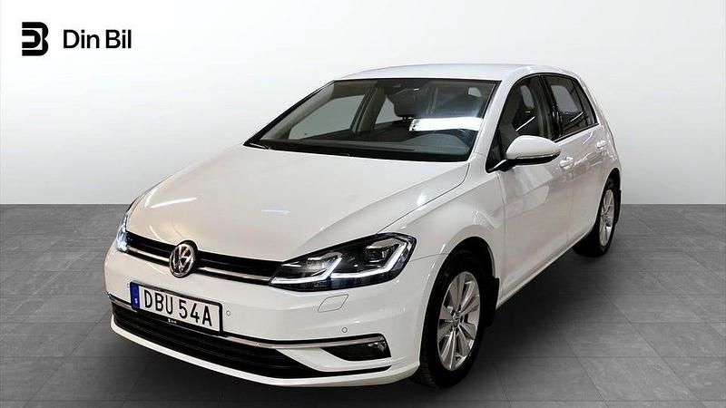 Vit Begagnad 2020 VW Golf VII Kombi | 159 900 kr (Marknadspris) - Bild 1/4