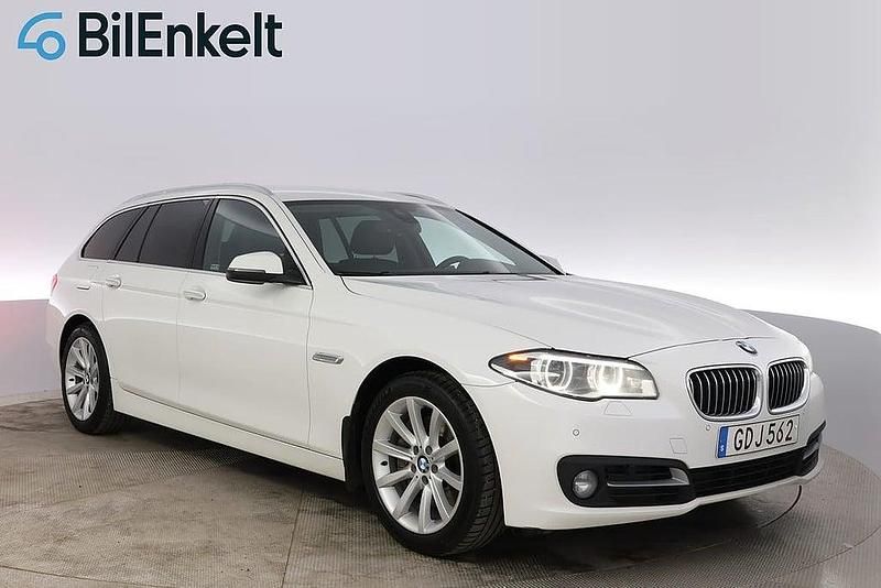Begagnad BMW 530 286 HK (210 kW) 2014 Vit Kombi