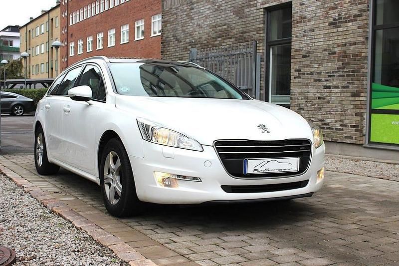 Vit Begagnad 2011 Peugeot 508 Kombi | 47 000 kr (Marknadspris) - Bild 1/4