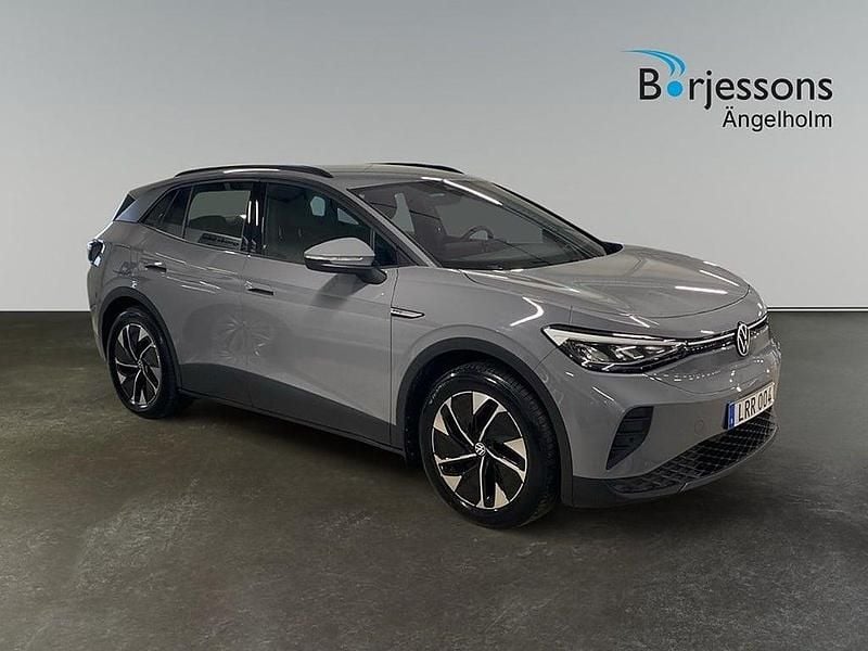 Grå Begagnad 2022 VW ID.4 Pro Performance SUV | 334 000 kr (Marknadspris) - Bild 1/4