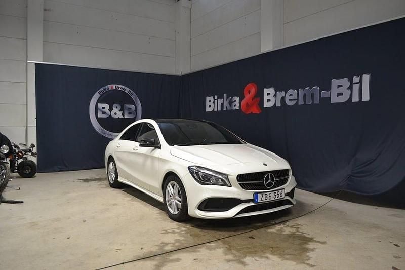 Begagnad Mercedes CLA200 AMG 156 HK (114 kW) 2017 Vit Sportkupé