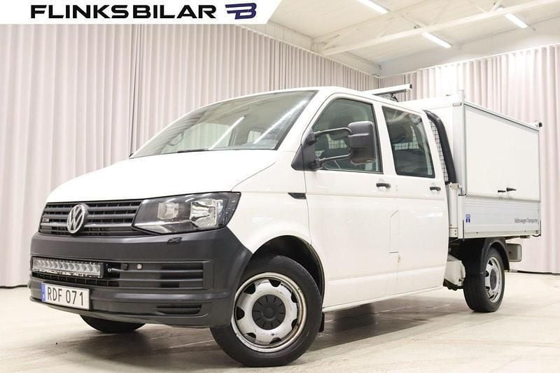 Vit Begagnad 2017 VW T6 Van | 199 900 kr (Bra pris) - Bild 1/4