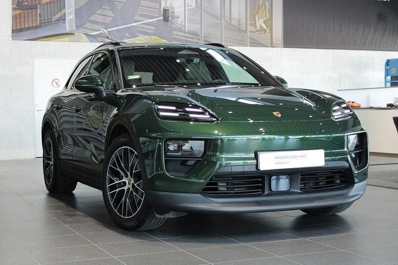 Grön Begagnad 2024 Porsche Macan 4 Electric SUV | 875 000 kr - Bild 1/4