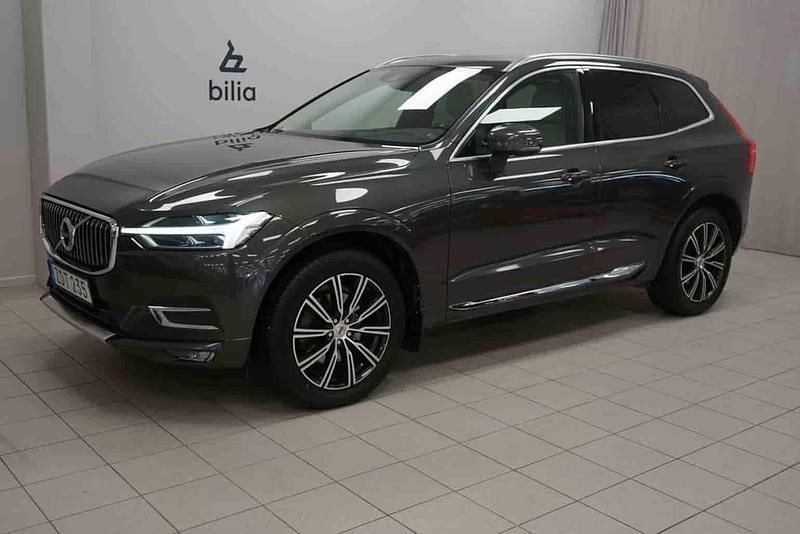 Grå Begagnad 2018 Volvo XC60 SUV | 259 900 kr (Lite dyr) - Bild 1/1