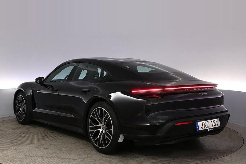 Begagnad Porsche Taycan 205 kW (280 HK) 2021 Svart Sedan