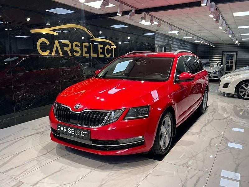 Röd Begagnad 2018 Skoda Octavia Style Kombi | 129 900 kr (Marknadspris) - Bild 1/4