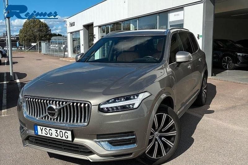 Grå Begagnad 2019 Volvo XC90 Inscription SUV | 449 800 kr (Marknadspris) - Bild 1/1