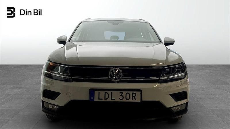 Begagnad VW Tiguan 190 HK (139 kW) 2019 Vit SUV