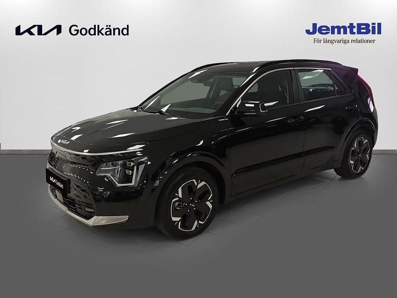 Svart Begagnad 2023 Kia e-Niro SUV | 319 000 kr - Bild 1/4
