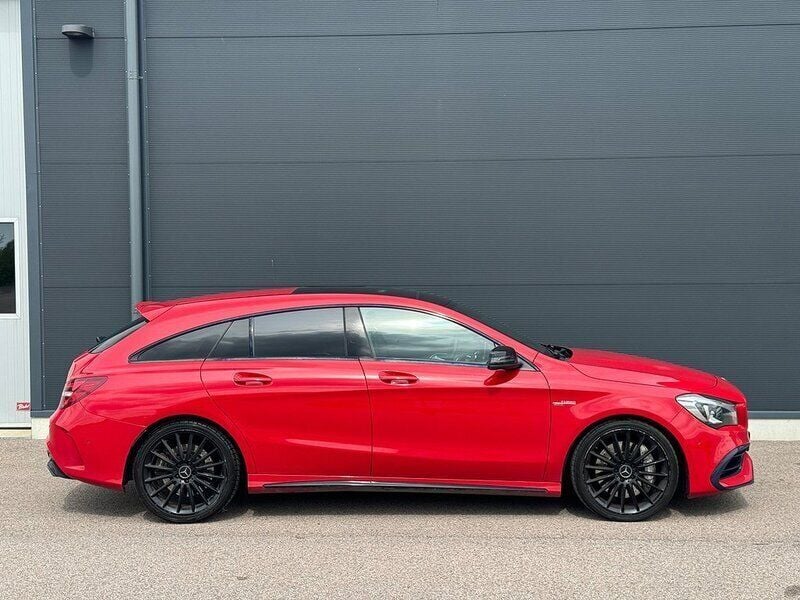 Röd Begagnad 2016 Mercedes CLA45 AMG Shooting Brake AMG Kombi | 299 000 kr (Marknadspris) - Bild 1/1