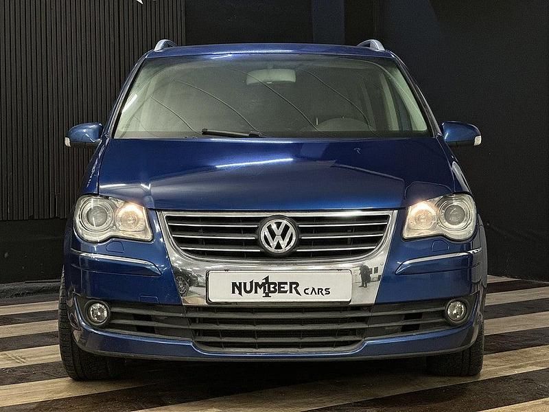 Begagnad VW Touran Highline 140 HK (102 kW) 2006 Blå Minibuss