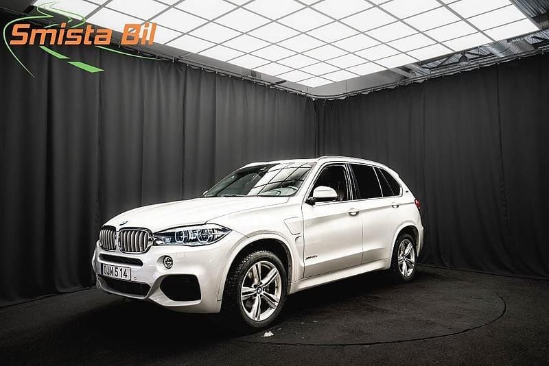 Vit Begagnad 2016 BMW X5 M Sport SUV | 299 700 kr (Marknadspris) - Bild 1/3