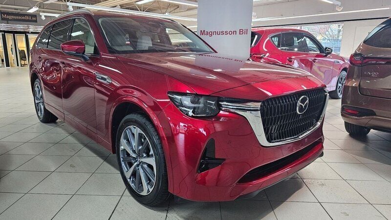 Röd Ny 2024 Mazda CX-80 Takumi-Line SUV | 696 000 kr (Lite dyr) - Bild 1/3