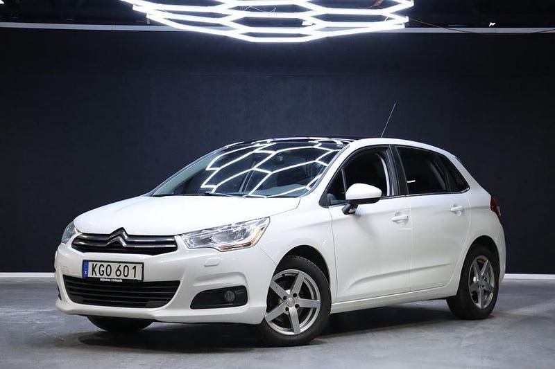 Vit Begagnad 2014 Citroën C4 Kombi | 69 900 kr (Marknadspris) - Bild 1/4