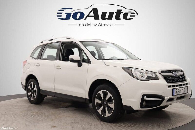 Vit Begagnad 2016 Subaru Forester SUV | 164 500 kr (Marknadspris) - Bild 1/4