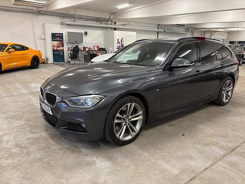 Grå Begagnad 2014 BMW 335 M Sport Kombi | 249 900 kr (Marknadspris) - Bild 1/4