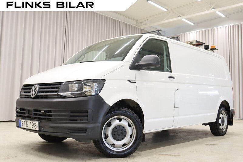 Vit Begagnad 2017 VW T6 Van | 209 900 kr - Bild 1/4