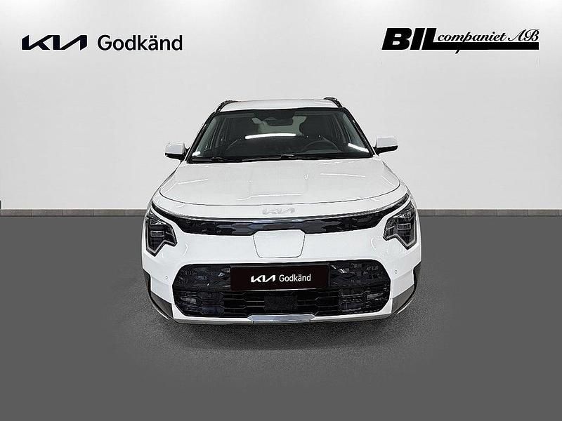 Begagnad Kia Niro 150 kW (204 HK) 2022 Vit SUV