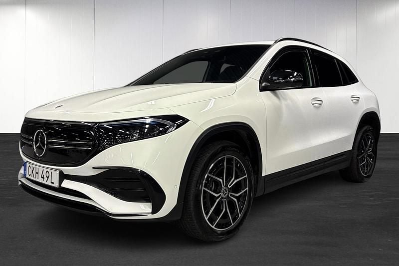 Vit Begagnad 2024 Mercedes EQA250+ Premium SUV | 449 000 kr (Marknadspris) - Bild 1/4