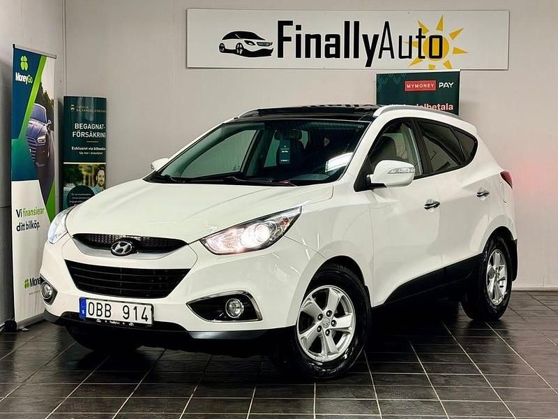 Vit Begagnad 2011 Hyundai ix35 SUV | 98 900 kr (Marknadspris) - Bild 1/4