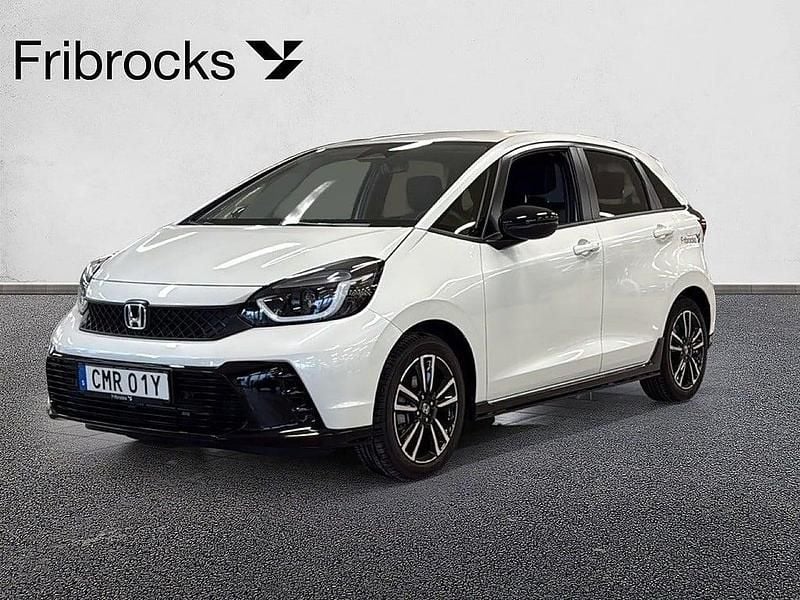 Vit Begagnad 2024 Honda Jazz Sport Halvkombi | 279 800 kr - Bild 1/4