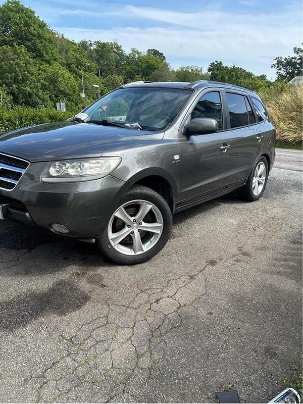 Silver Begagnad 2006 Hyundai Santa Fe SUV | 47 000 kr (Marknadspris) - Bild 1/4