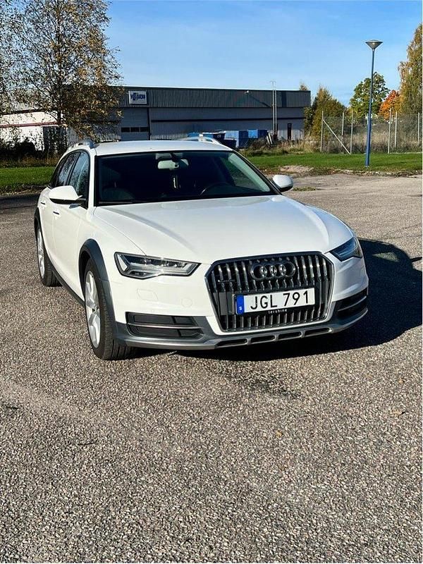 Vit Begagnad 2017 Audi A6 Allroad Sport Kombi | 210 000 kr (Bra pris) - Bild 1/4