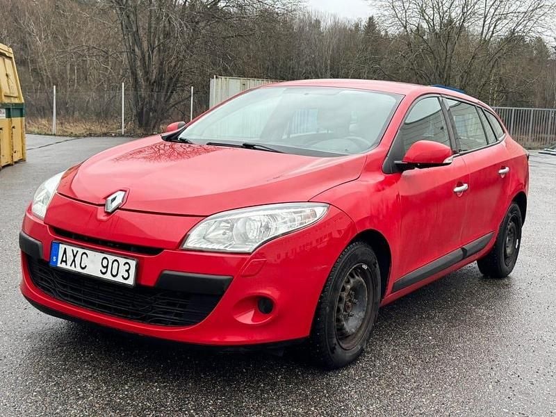 Begagnad 2012 Renault Mégane GrandTour Kombi | 25 000 kr (Bra pris) - Bild 1/4