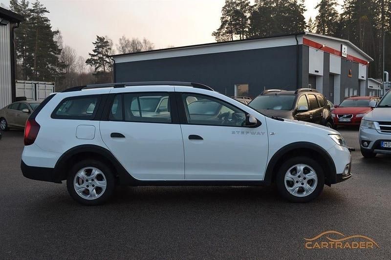 Begagnad Dacia Logan MCV Stepway 90 HK (66 kW) 2018 Vit Kombi