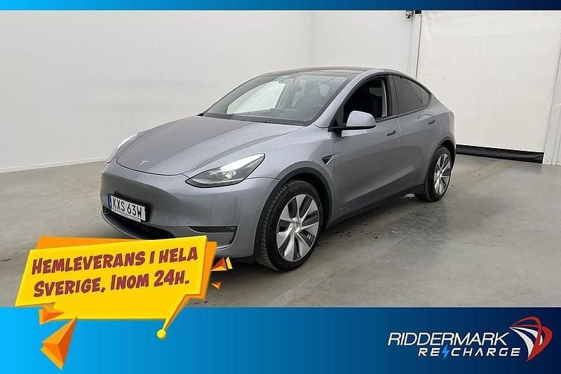 Begagnad Tesla Model Y Long Range AWD 378 kW (514 HK) 2023 Grå SUV