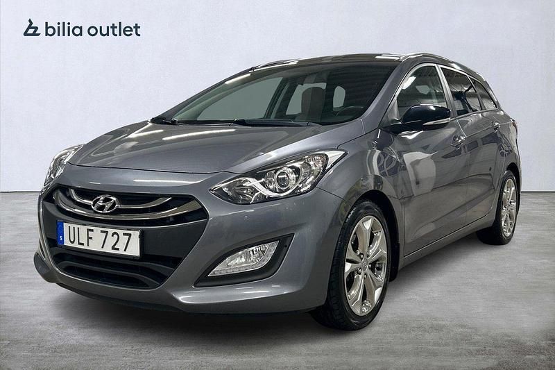 Grå Begagnad 2014 Hyundai i30 Kombi | 59 900 kr (Marknadspris) - Bild 1/3