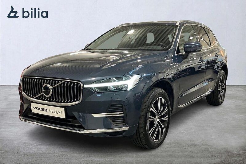 Mörkblå Begagnad 2021 Volvo XC60 Inscription SUV | 459 900 kr (Marknadspris) - Bild 1/3