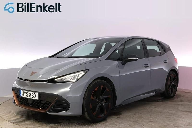 Begagnad Cupra Born 150 kW (204 HK) 2022 Halvkombi