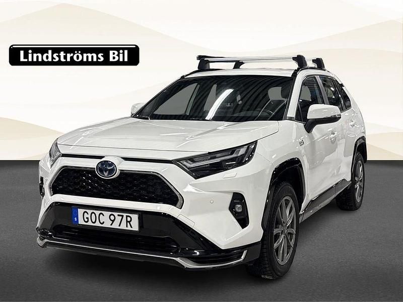Vit Begagnad 2022 Toyota RAV4 SUV | 409 900 kr (Bra pris) - Bild 1/3