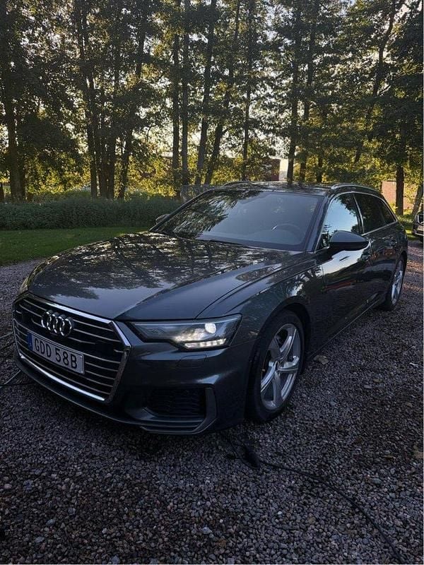 Grå Begagnad 2019 Audi A6 S-Line Kombi | 290 000 kr (Marknadspris) - Bild 1/4