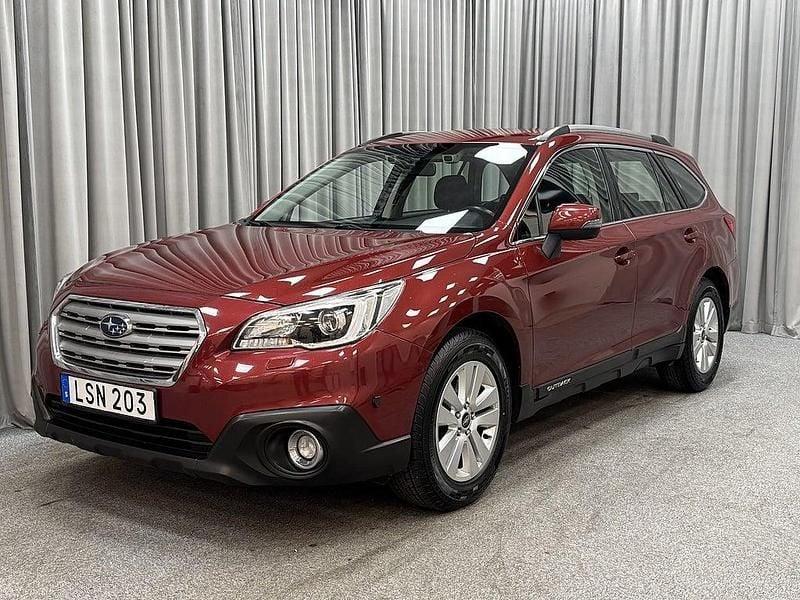 Röd metallic Begagnad 2014 Subaru Outback Kombi | 139 900 kr (Marknadspris) - Bild 1/4