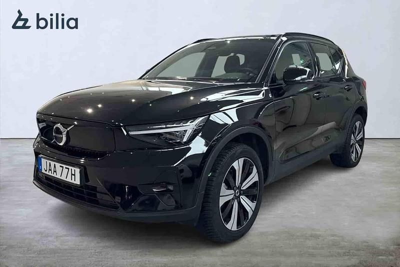 Svart Begagnad 2023 Volvo XC40 Single Motor SUV | 334 900 kr - Bild 1/1