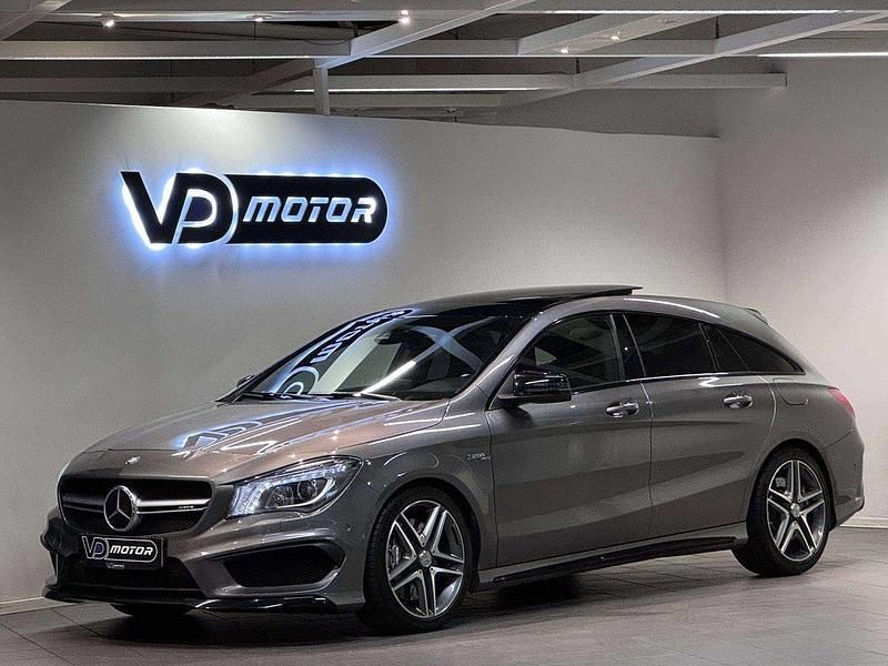 Grå Begagnad 2015 Mercedes CLA45 AMG AMG Kombi | 264 700 kr (Bra pris) - Bild 1/4
