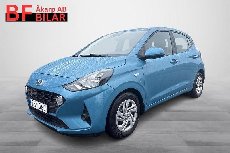 Blå Begagnad 2020 Hyundai i10 Essential Halvkombi | 104 500 kr - Bild 1/4