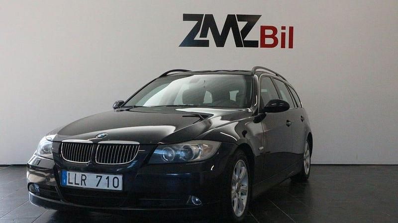 Blå Begagnad 2008 BMW 325 Advantage Kombi | 69 900 kr - Bild 1/4