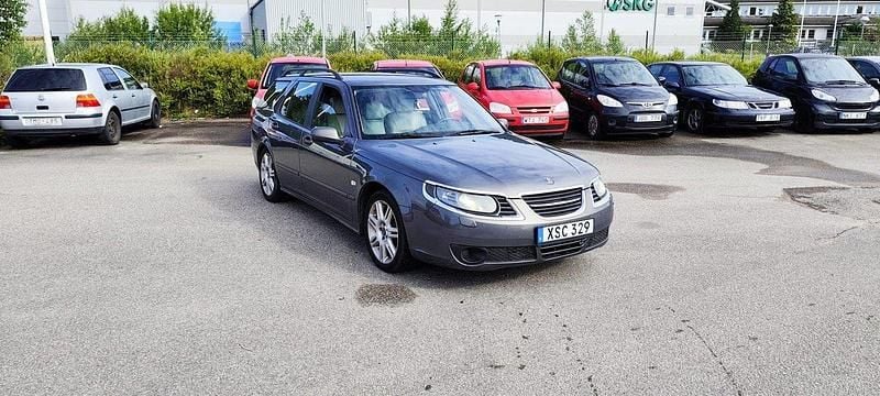 Brun Begagnad 2007 Saab 9-5 Vector Kombi | 24 900 kr (Lite dyr) - Bild 1/4