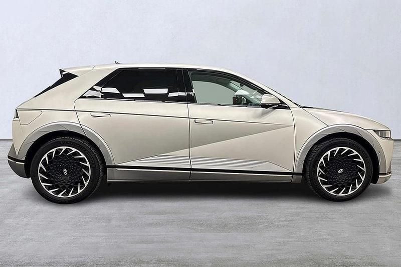 Begagnad Hyundai Ioniq 5 Advanced 241 kW (329 HK) 2023 Grå SUV